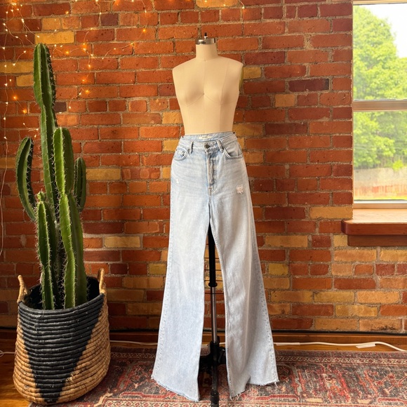 GRLFRND Denim Carla // High Rise Wide Leg // size 28 - Picture 8 of 8